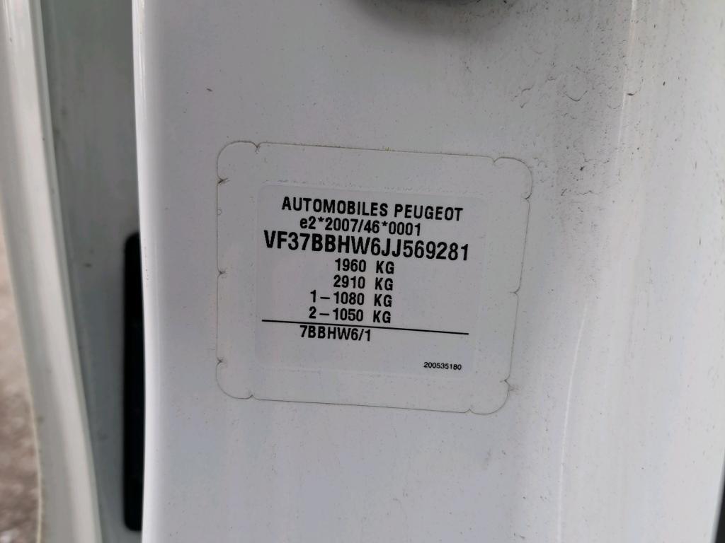Peugeot PARTNER FOURGON STANDARD 1.6 BLUEHDI 75 BVM5 PREMIUM 2018