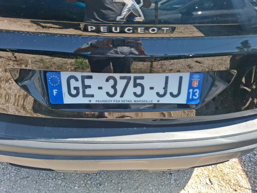 Peugeot 3008 BlueHDi 130ch S&S EAT8 Active Pack 2022