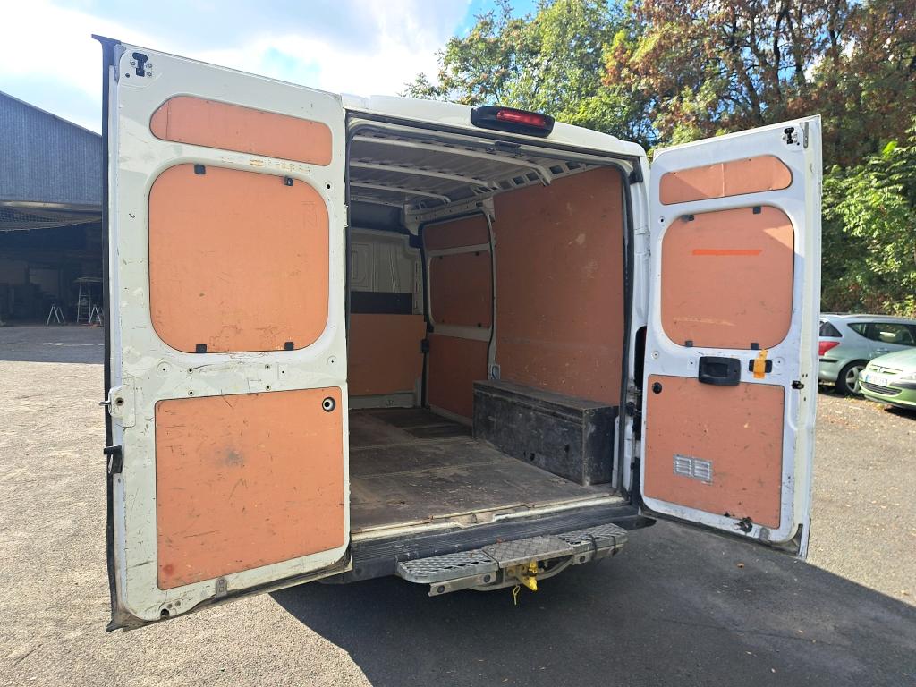 Peugeot BOXER TOLE 335 L2H2 BLUEHDI 120 S&S ASPHALT 2021