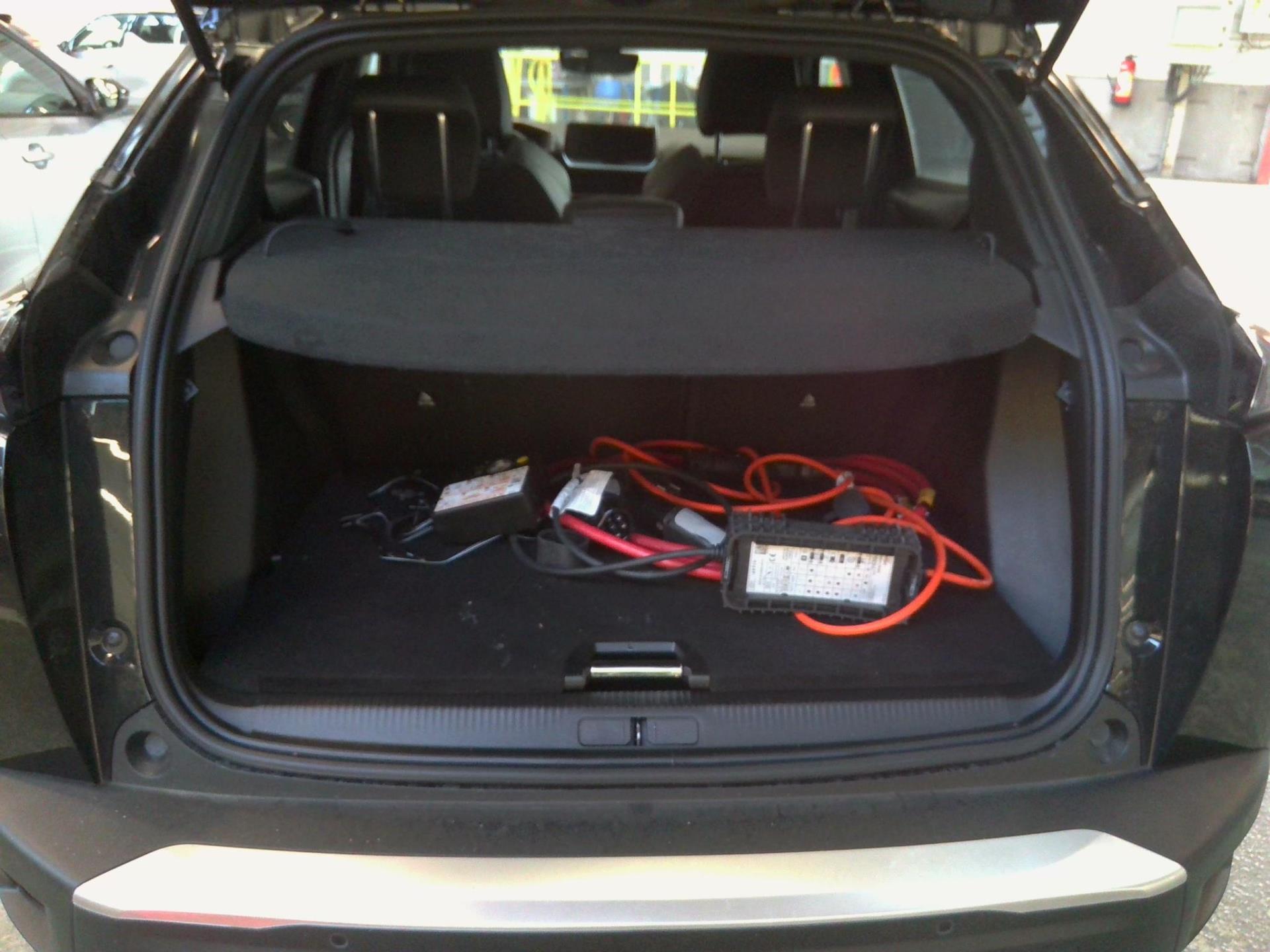 Peugeot 2008 Electrique 136 ch GT 2022