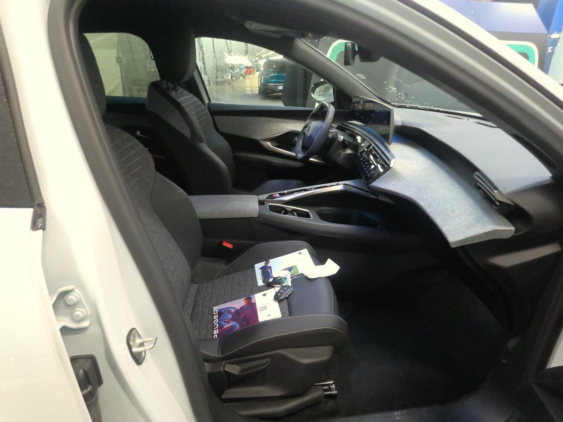 Peugeot 3008 Electrique 210 ch 73 kWh Allure 2025