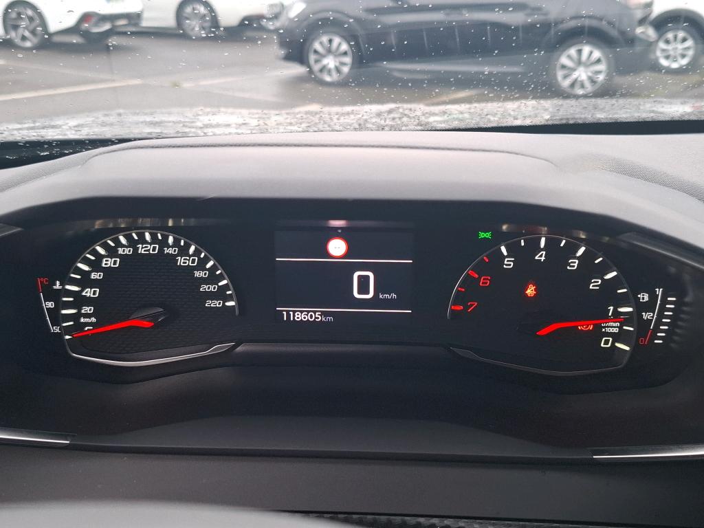 Peugeot 2008 BlueHDi 110 S&S BVM6 Active Pack 2022