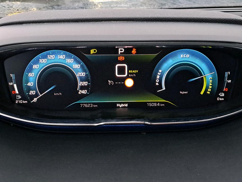Peugeot 3008 Hybrid 225 e-EAT8 Roadtrip 2022
