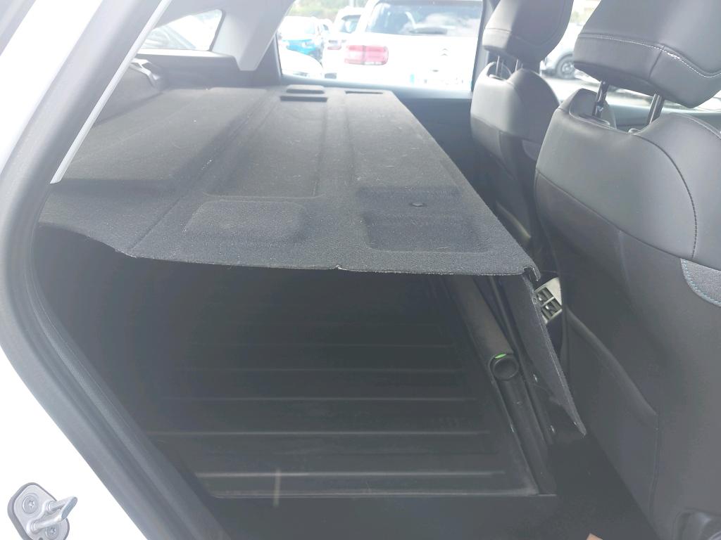 Citroen C4 SOCIETE BLUEHDI 130 S&S EAT8 FEEL NAV BUSINESS R 2023