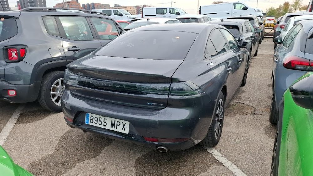 Foto Peugeot 3008 Plug-in Hybrid 4