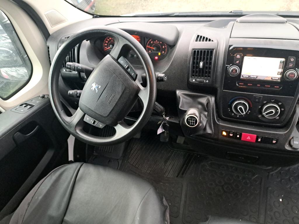 Peugeot BOXER TOLE 335 L2H2 BLUEHDI 120 S&S ASPHALT 2021