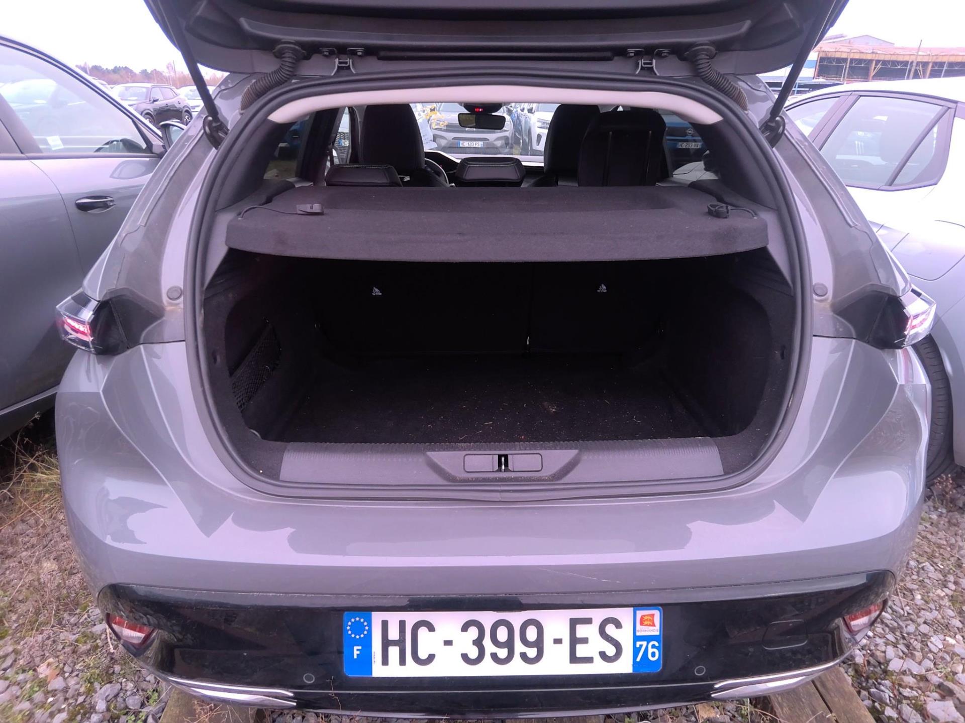 Peugeot 308 Hybrid 136 e-DCS6 Allure 2025