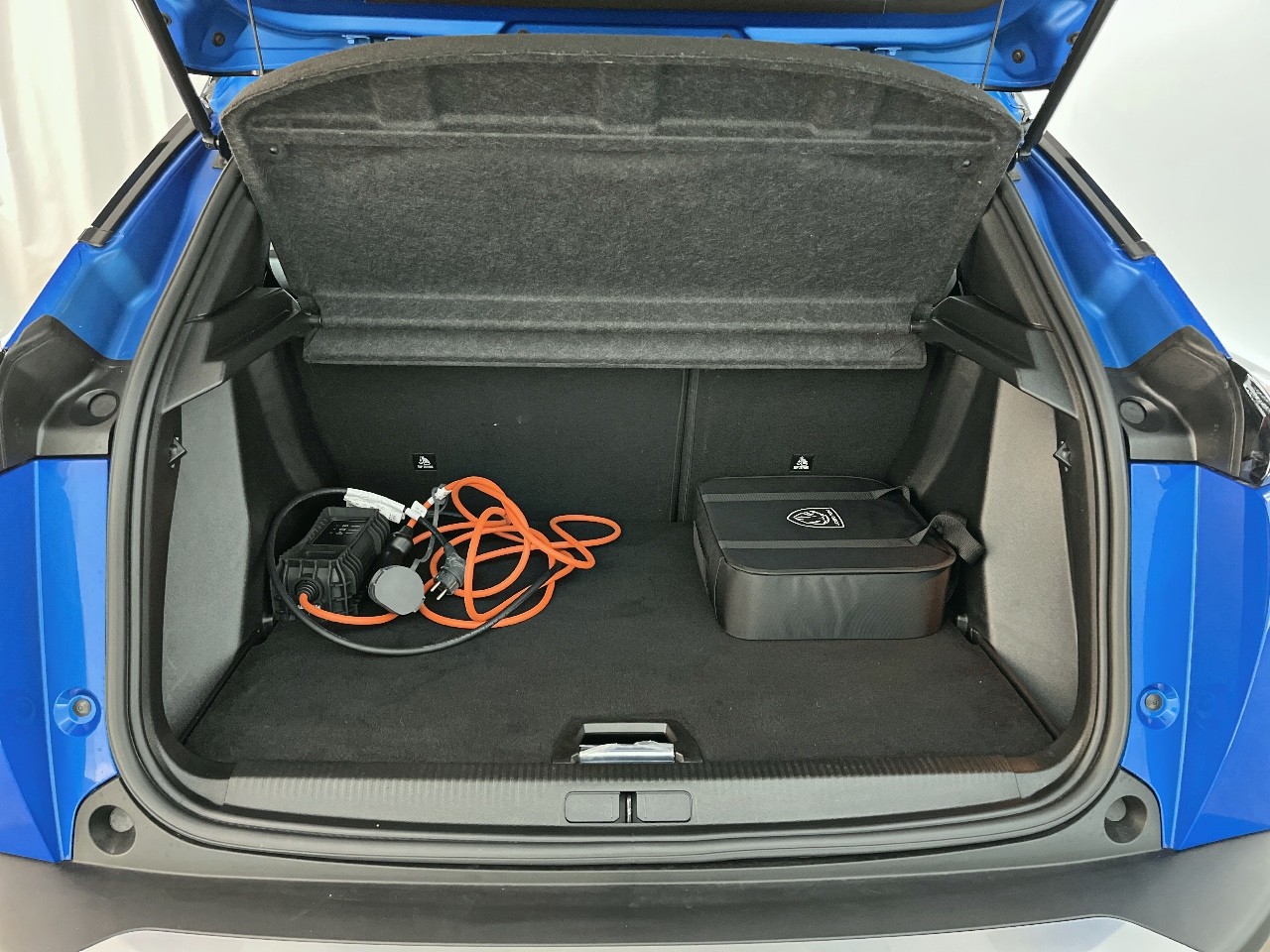 Peugeot 2008 Electrique 136 ch GT 2022
