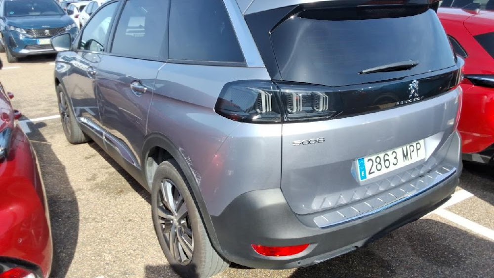 Foto Peugeot 5008 14