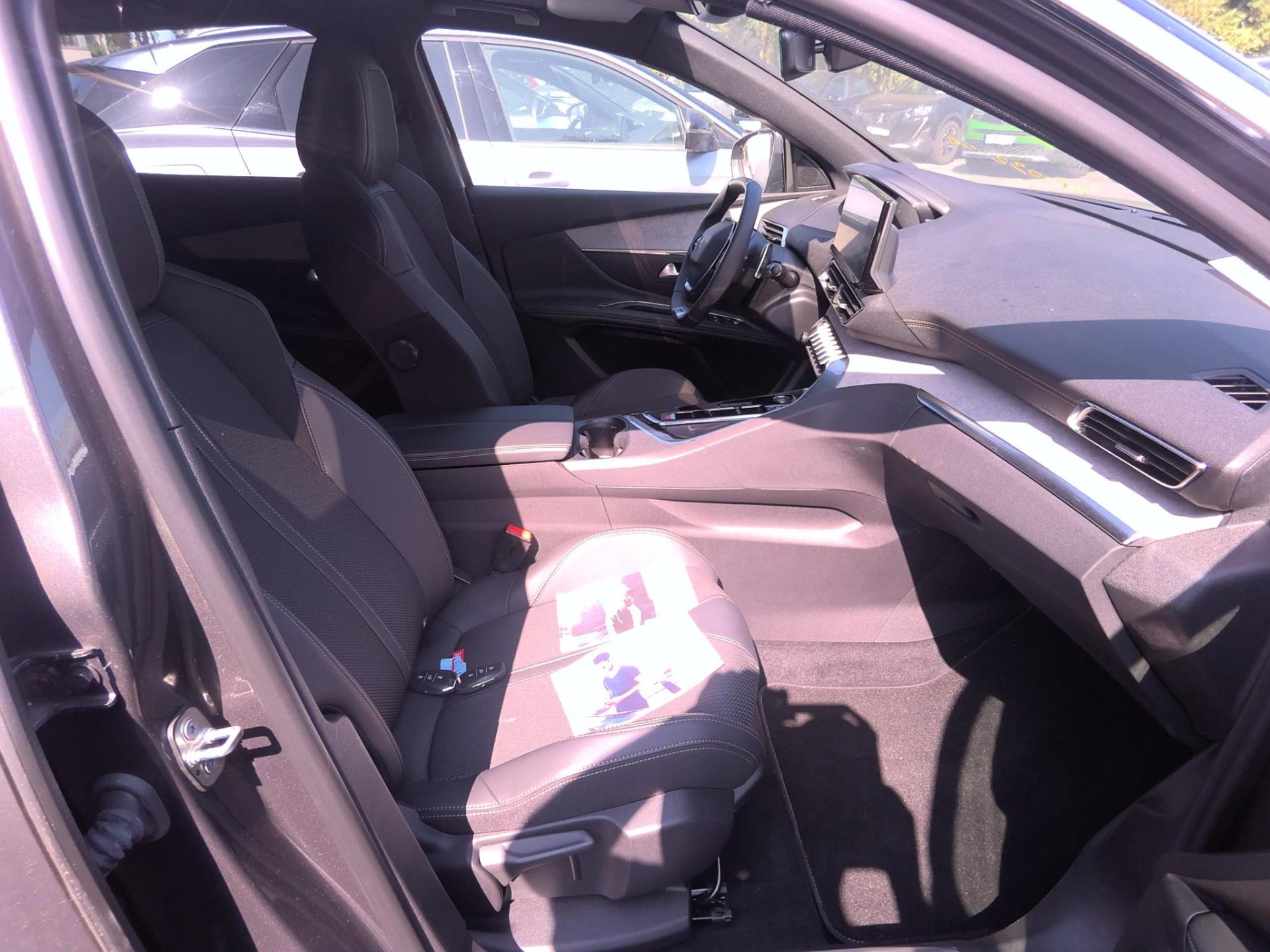 Peugeot 3008 Hybrid 225 e-EAT8 GT 2023