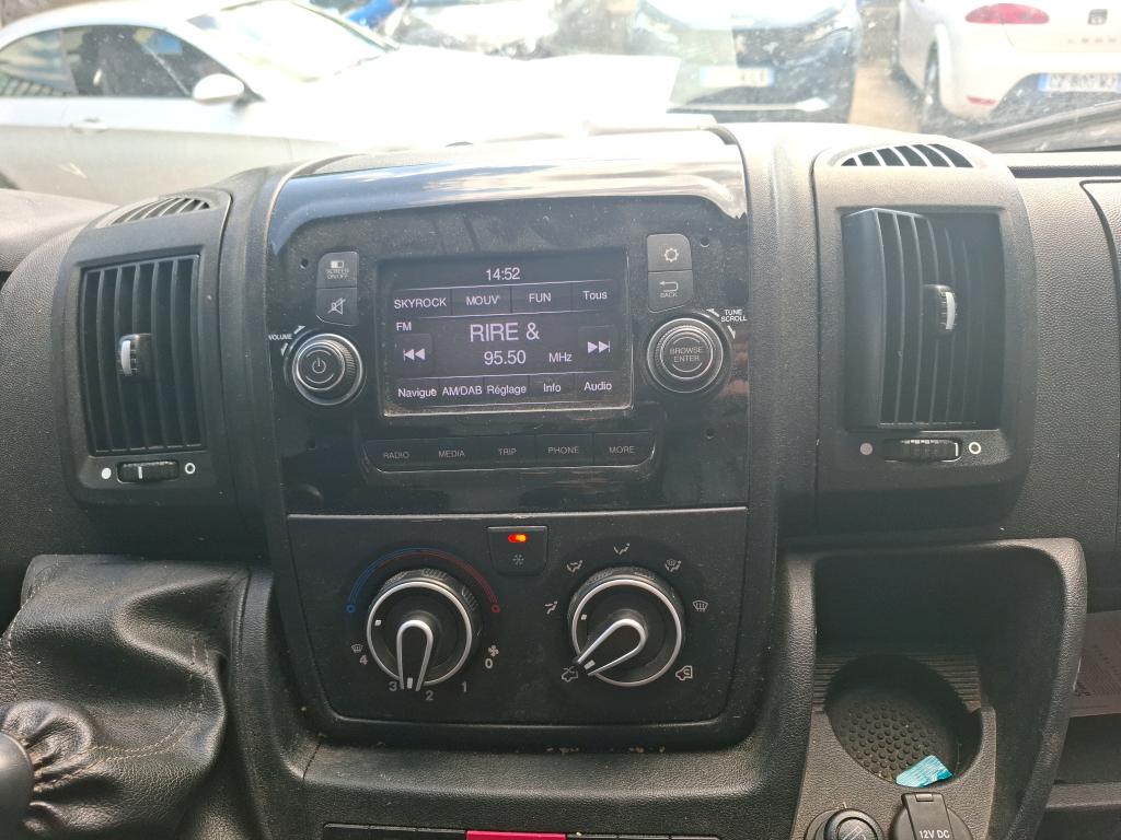 Peugeot BOXER TOLE 333 L1H1 BLUEHDI 140 S&S PREMIUM 2020