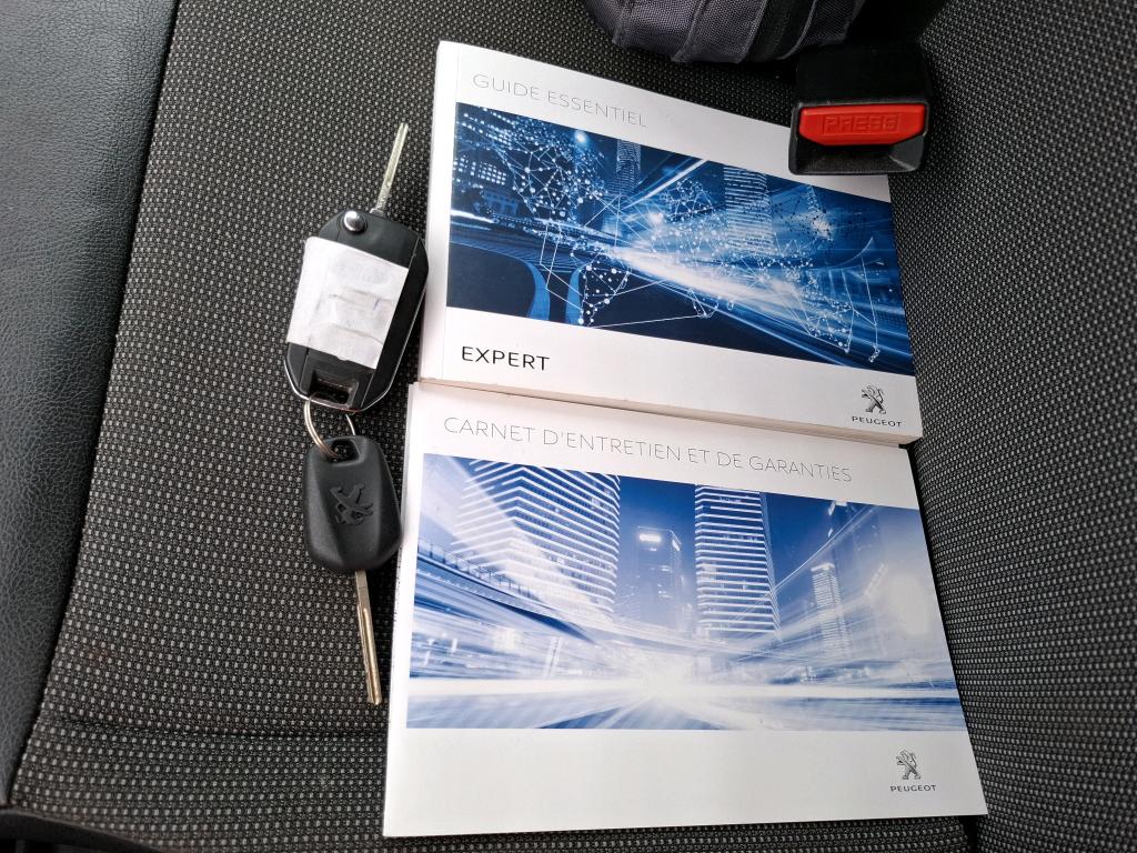 Peugeot EXPERT FGN TOLE STANDARD 2.0  BLUEHDI 120 S&S BVM6 PREMIUM 2019