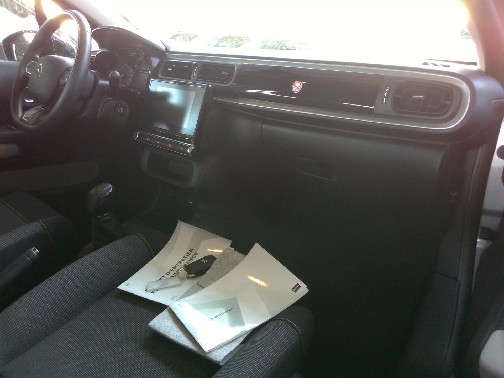 Citroen C3 PureTech 83 ch BVM5 Plus 2024