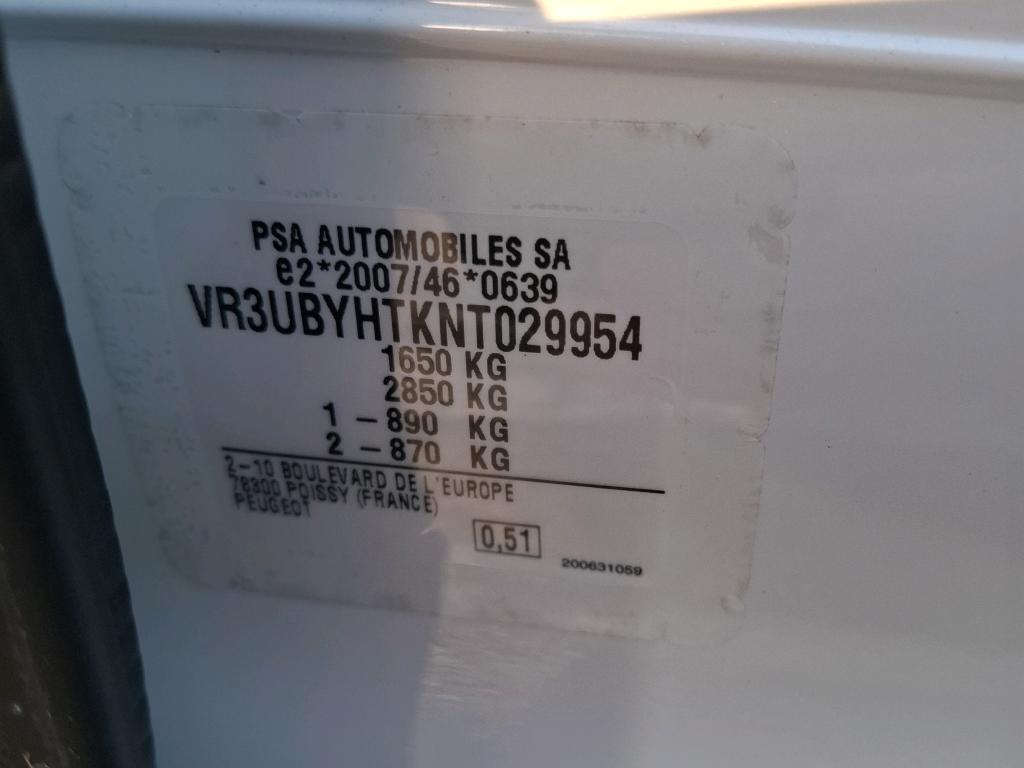 Peugeot 208 BlueHDi 100 S&S BVM6 Style 2022