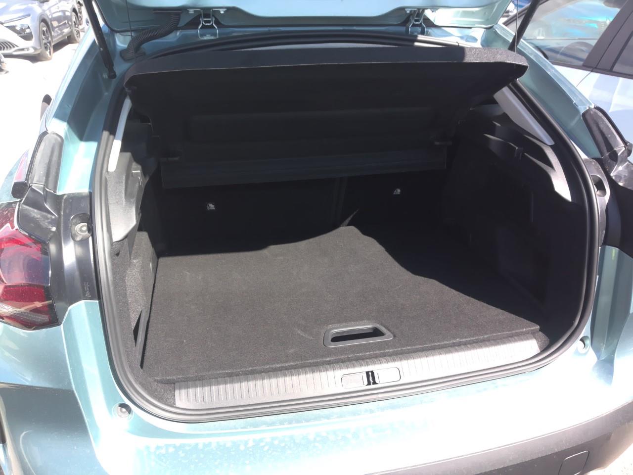 Foto Citroën C4 X 8