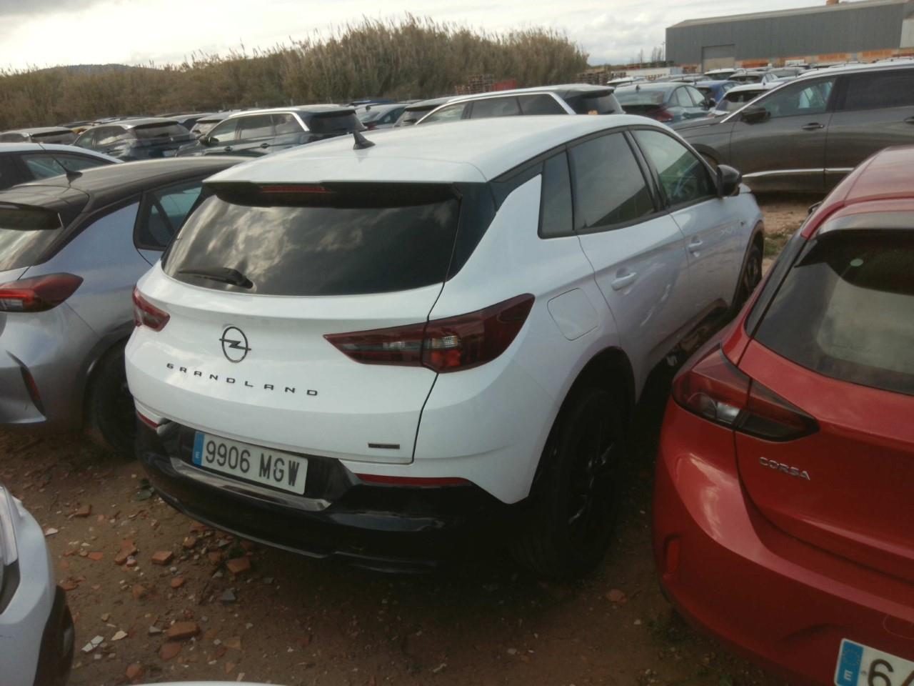 Foto Opel Grandland PHEV 5