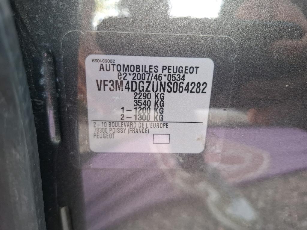 Peugeot 3008 Hybrid 225 e-EAT8 Roadtrip 2022