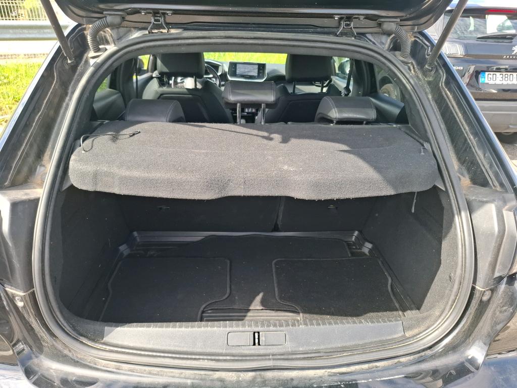 Peugeot 208 PureTech 130 S&S EAT8 GT Line 2020