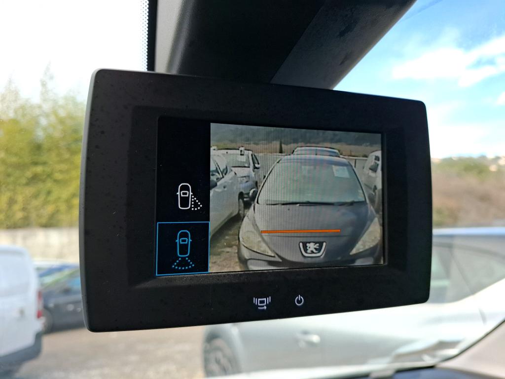 Peugeot PARTNER FOURGON STANDARD 650 KG BLUEHDI 130 S&S EAT8 ASPHALT 2021