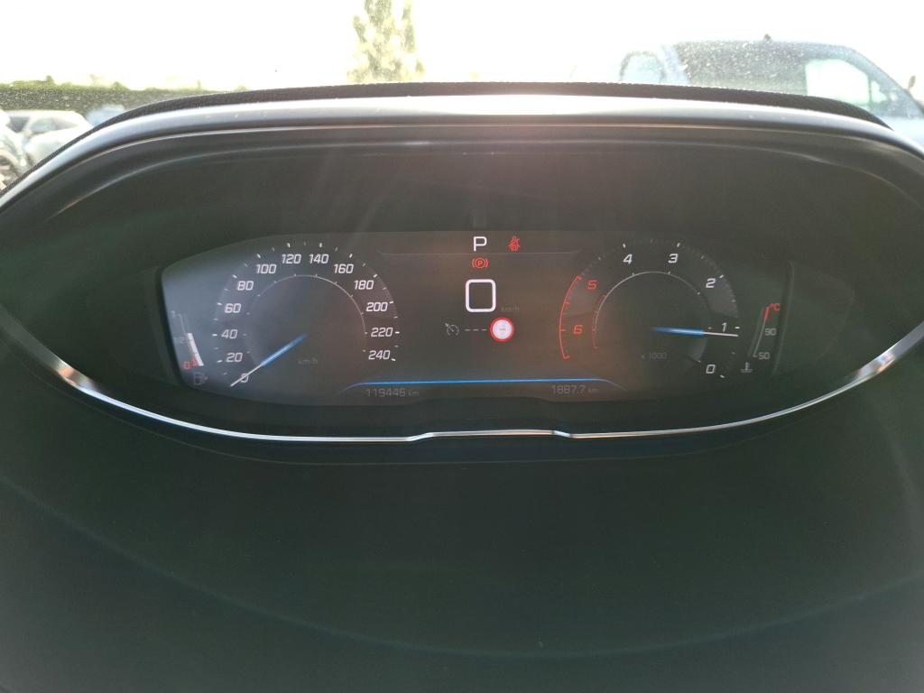 Peugeot 3008 BlueHDi 130ch S&S EAT8 Active Business 2021