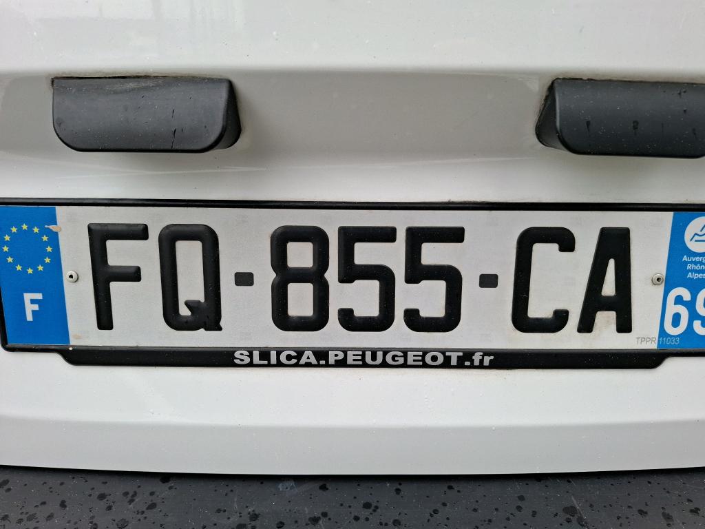 Peugeot PARTNER FOURGON STANDARD 650 KG BLUEHDI 75 BVM5 PREMIUM 2020