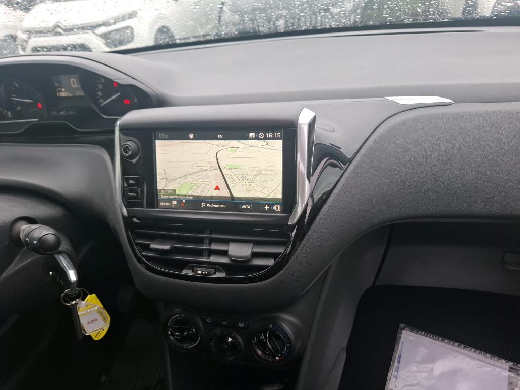 Peugeot 208R Entr 