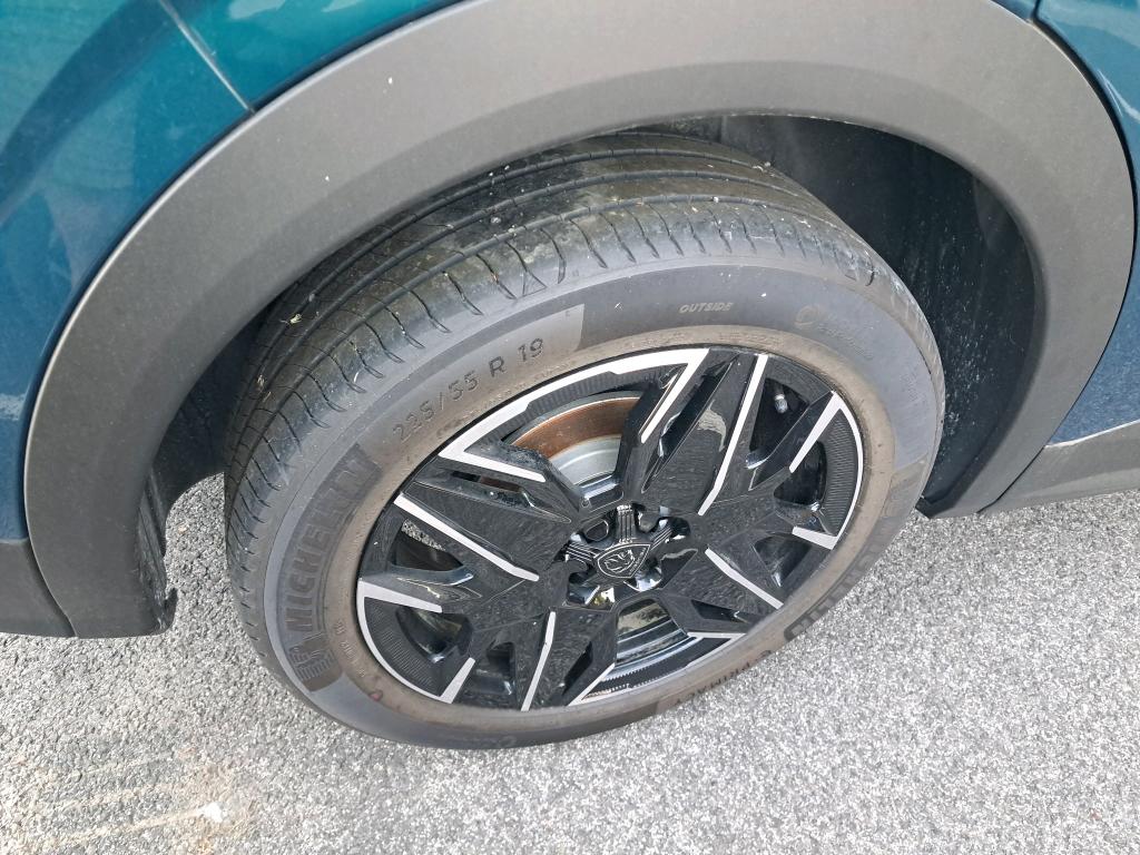 Peugeot 3008 Hybrid 145 e-DCS6 Allure 2025