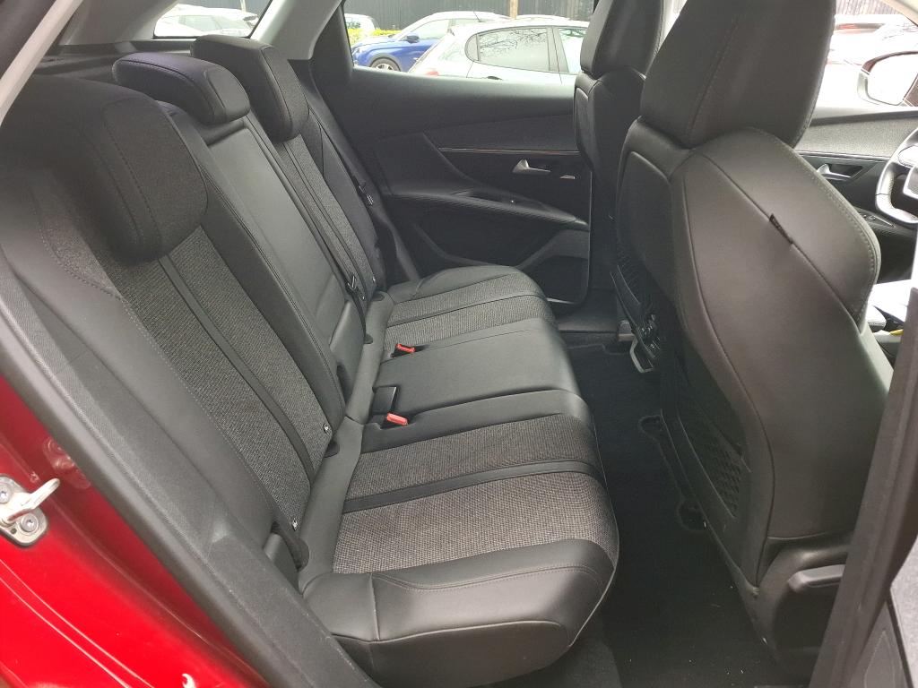 Peugeot 3008 BlueHDi 130ch S&S EAT8 Allure Business 2020