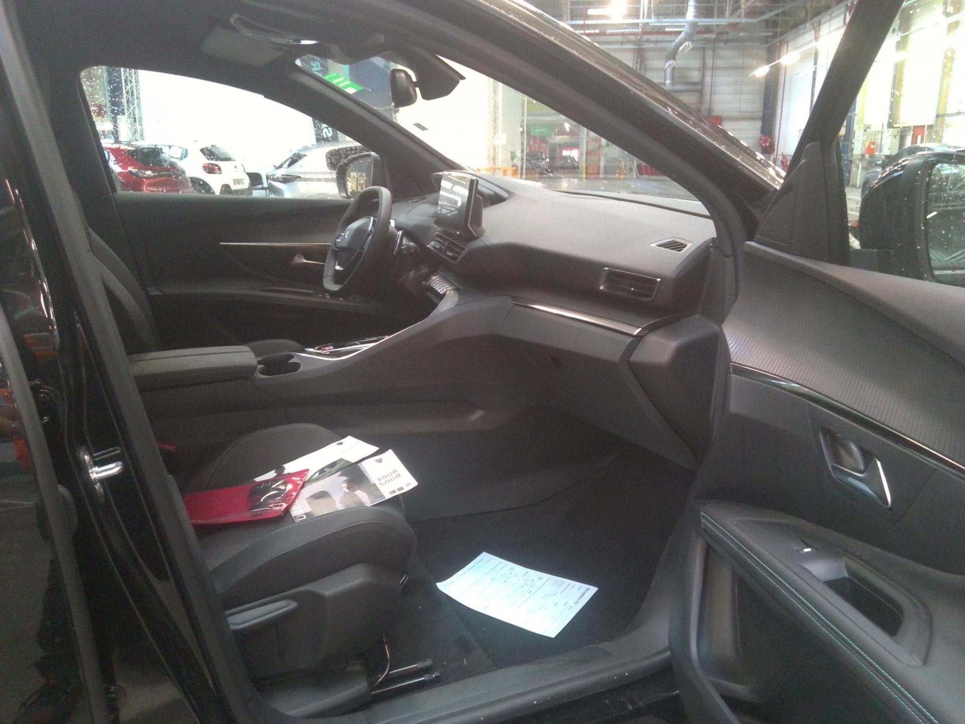 Peugeot 3008 Hybrid 180 e-EAT8 Allure Pack 2024