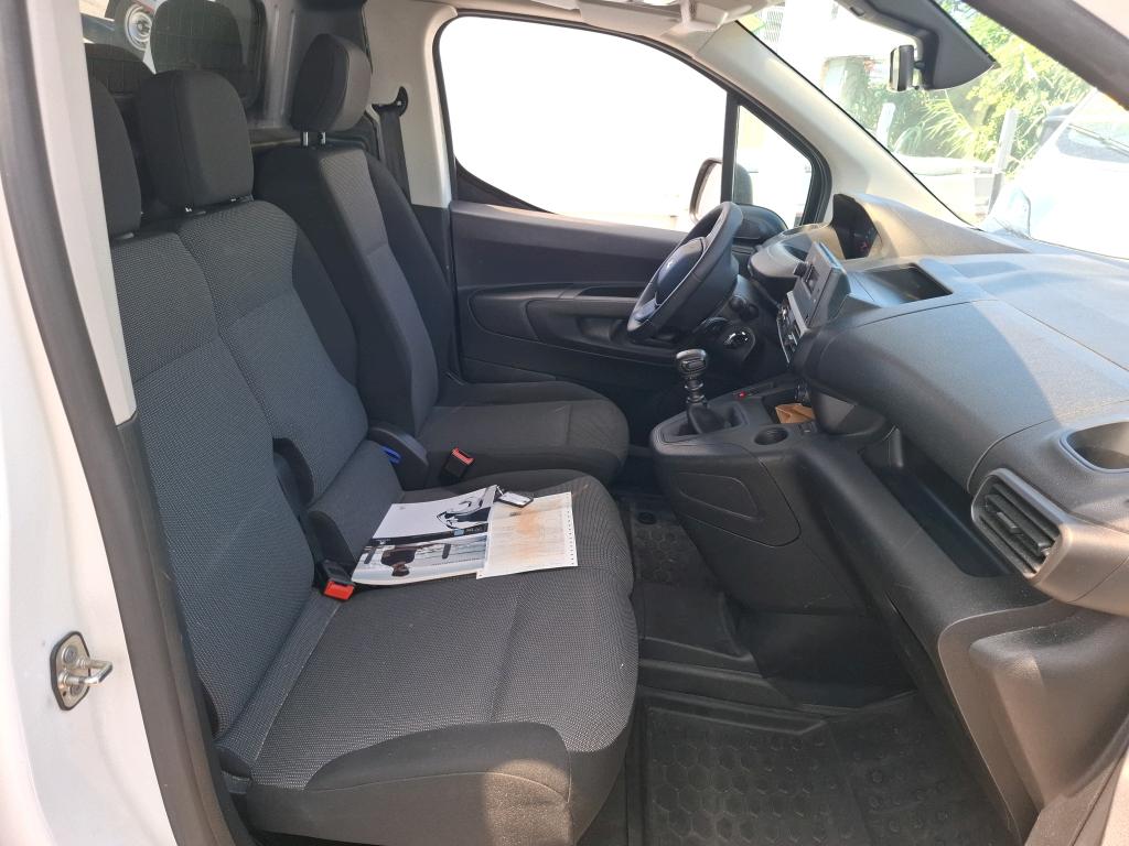 Peugeot PARTNER FOURGON STANDARD 650 KG PURETECH 110 S&S BVM6 PREMIUM 2020