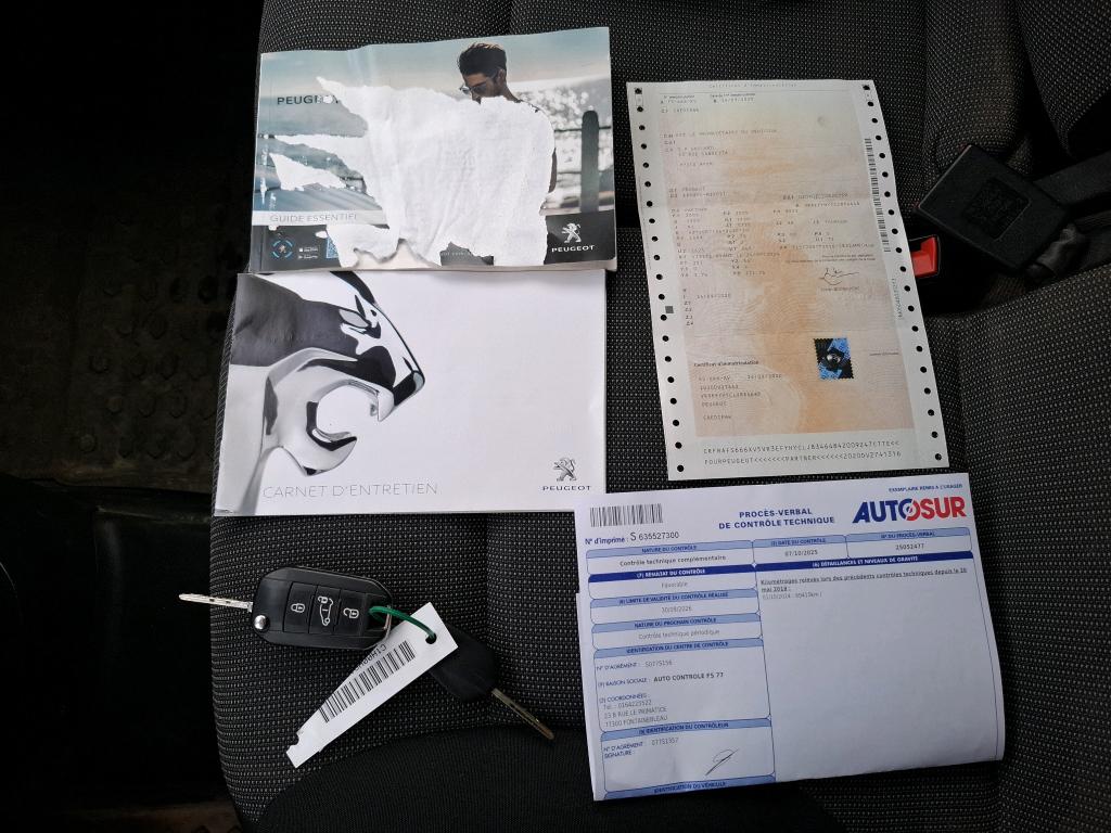 Peugeot PARTNER FOURGON STANDARD 650 KG BLUEHDI 100 S&S BVM5 PREMIUM 2020