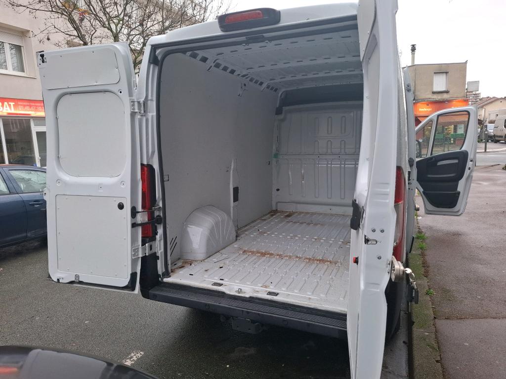 Peugeot BOXER TOLE 335 L2H2 BLUEHDI 140 S&S ASPHALT 2022