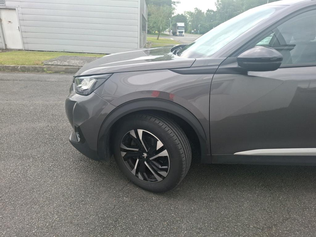 Peugeot 2008 BlueHDi 130 S&S EAT8 Allure Pack 2022