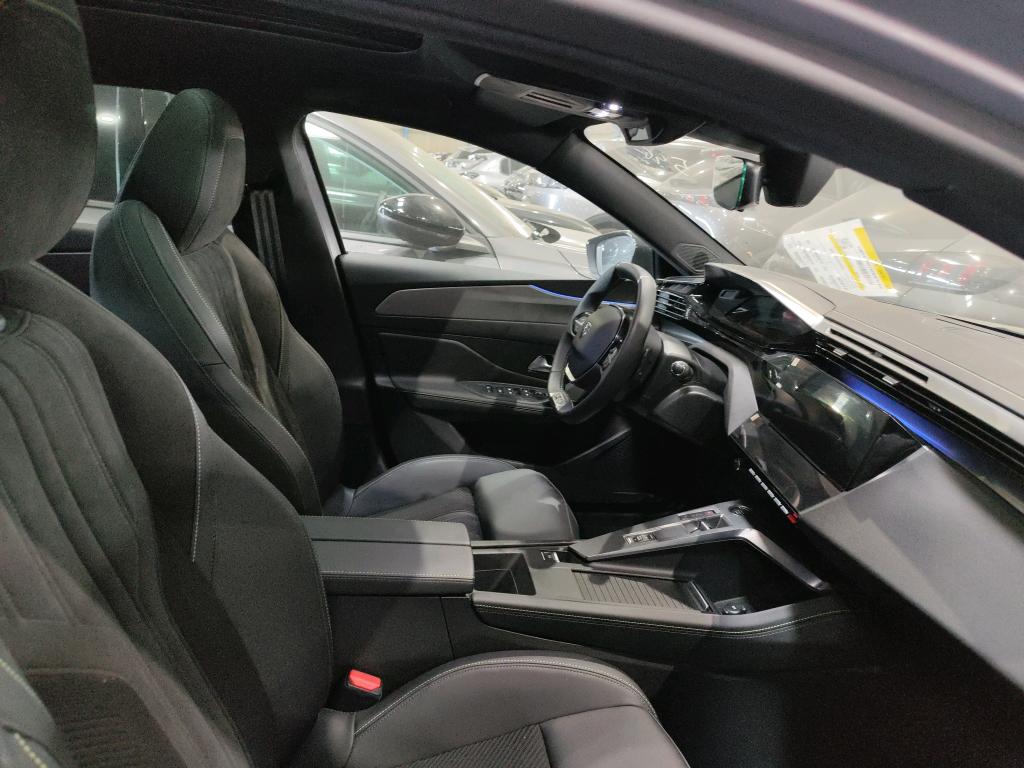Peugeot 308 PHEV 180 e-EAT8 GT 2022