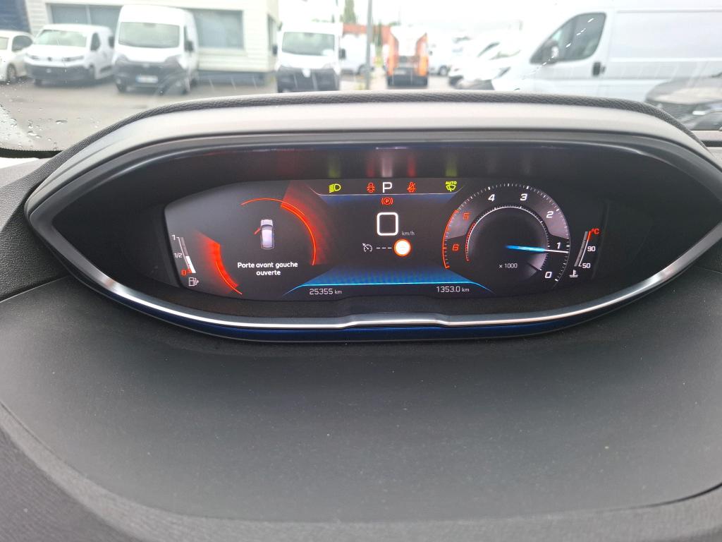 Peugeot 3008 BlueHDi 130ch S&S EAT8 Active Pack 2022