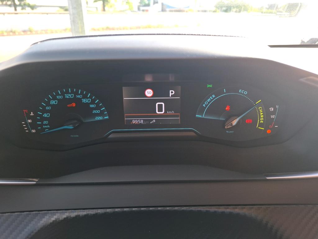Peugeot 208 Hybrid 110 ch e-DCS6 Style 2025
