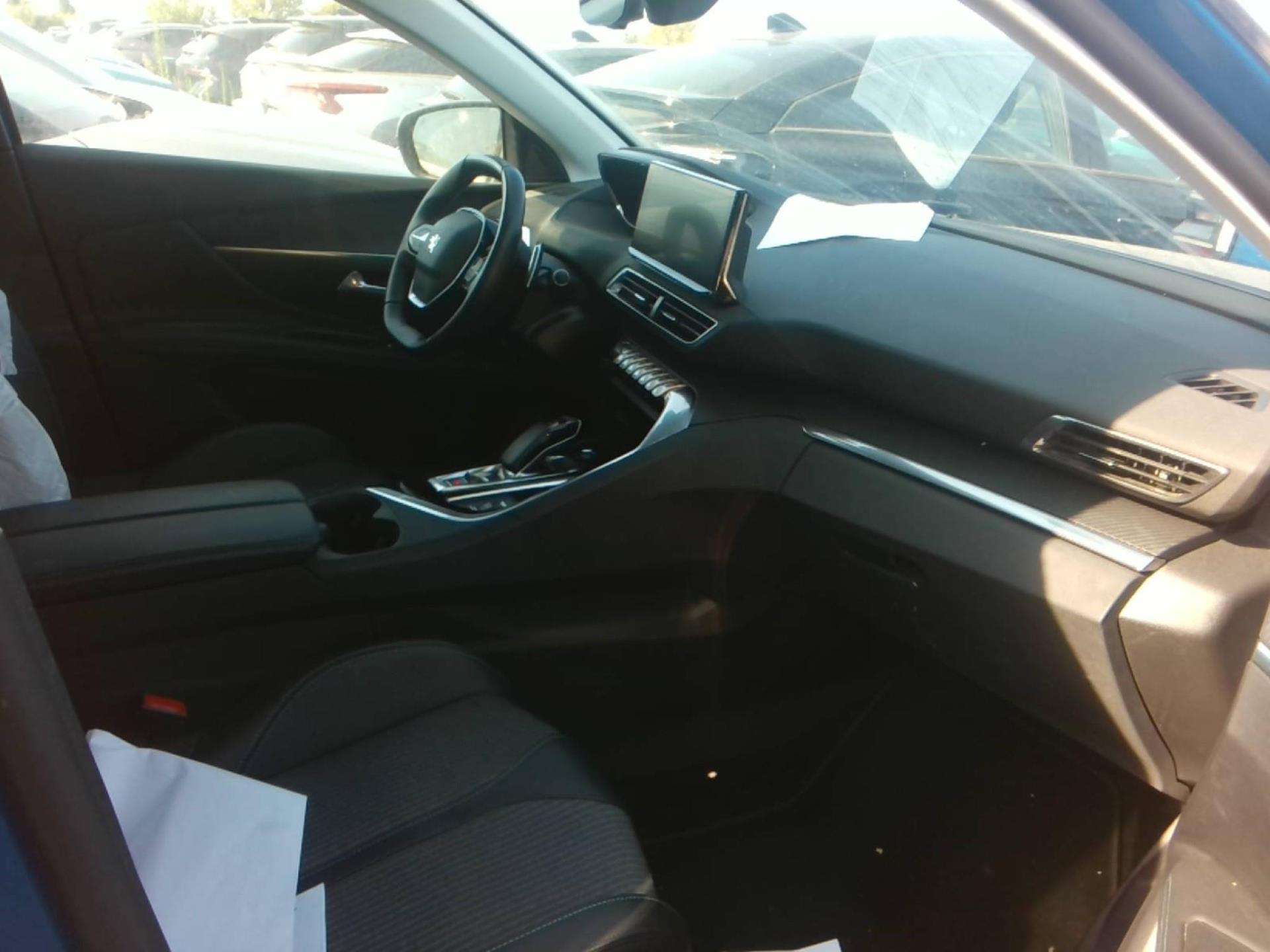Peugeot 3008 Hybrid 225 e-EAT8 Allure 2022