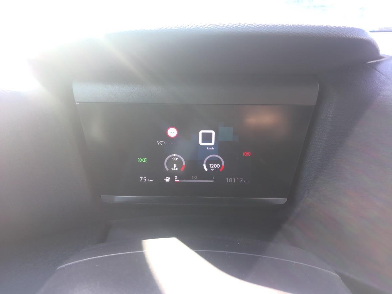 Foto Citroën C4 X 10