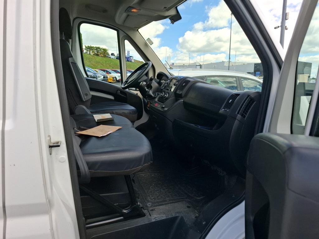 Peugeot BOXER TOLE 335 L2H2 BLUEHDI 120 S&S PREMIUM 2020