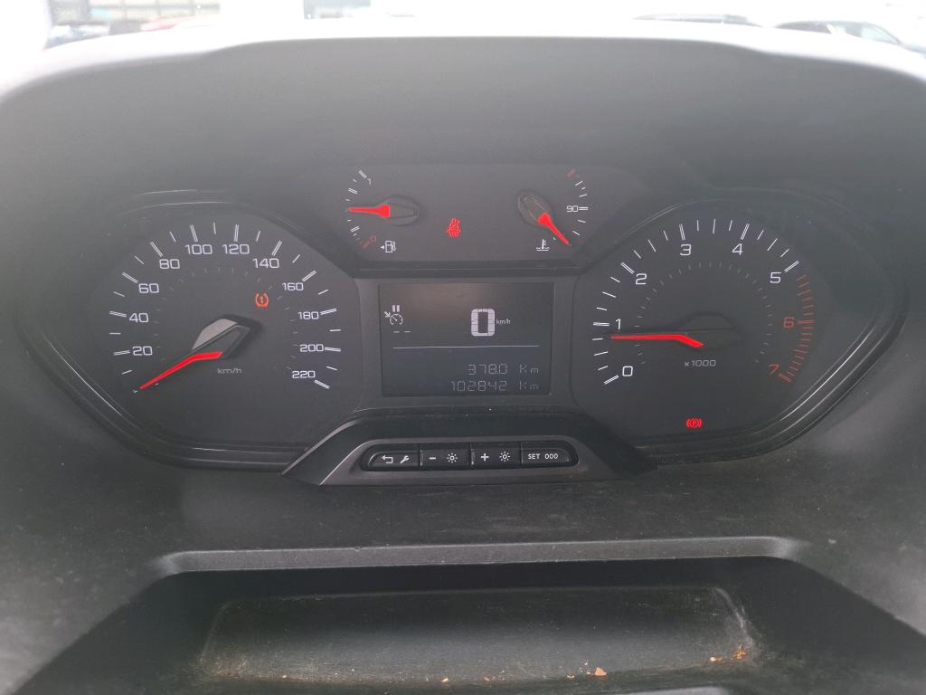 Peugeot PARTNER FOURGON STANDARD 650 KG BLUEHDI 75 BVM5 PREMIUM 2021