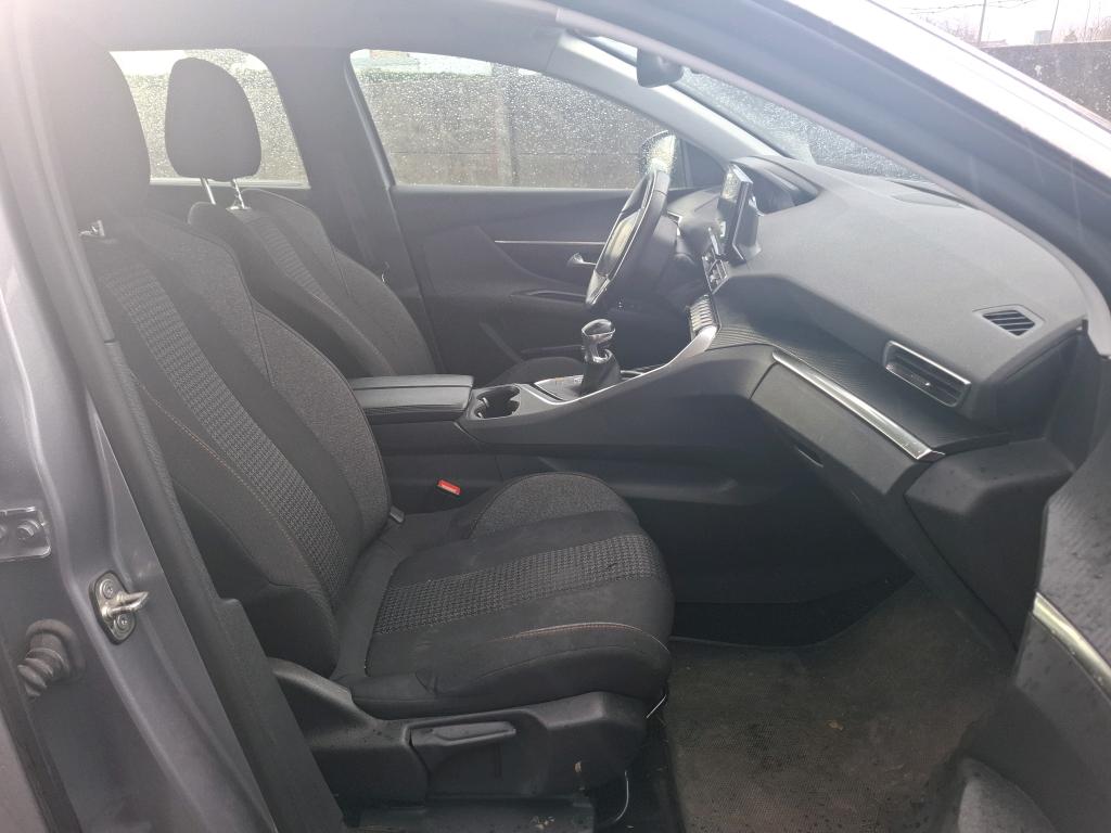 Peugeot SUV 5008 BlueHDi 130 EAT8 S&S 