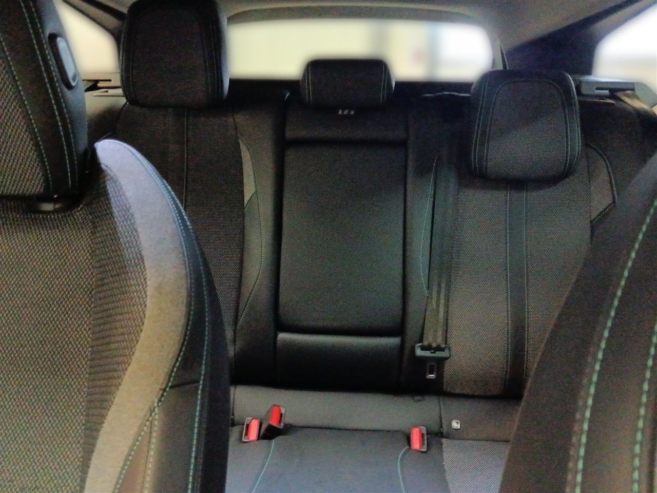 Peugeot 308 III 