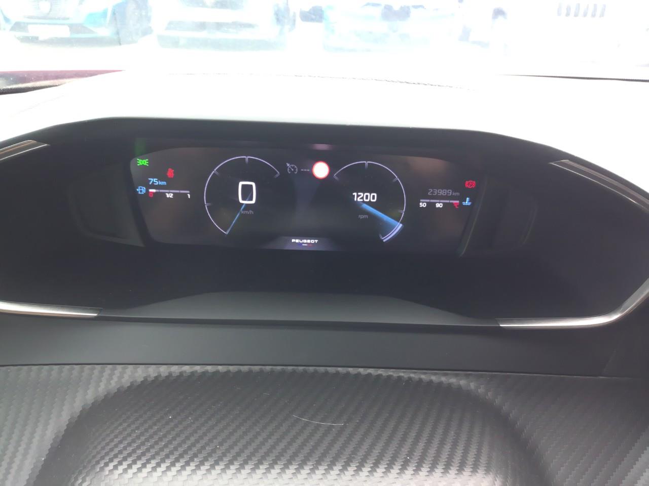 Foto Peugeot 2008 9