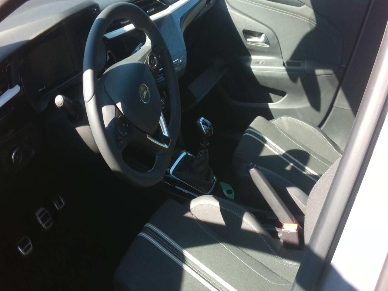 Foto Opel Corsa 10