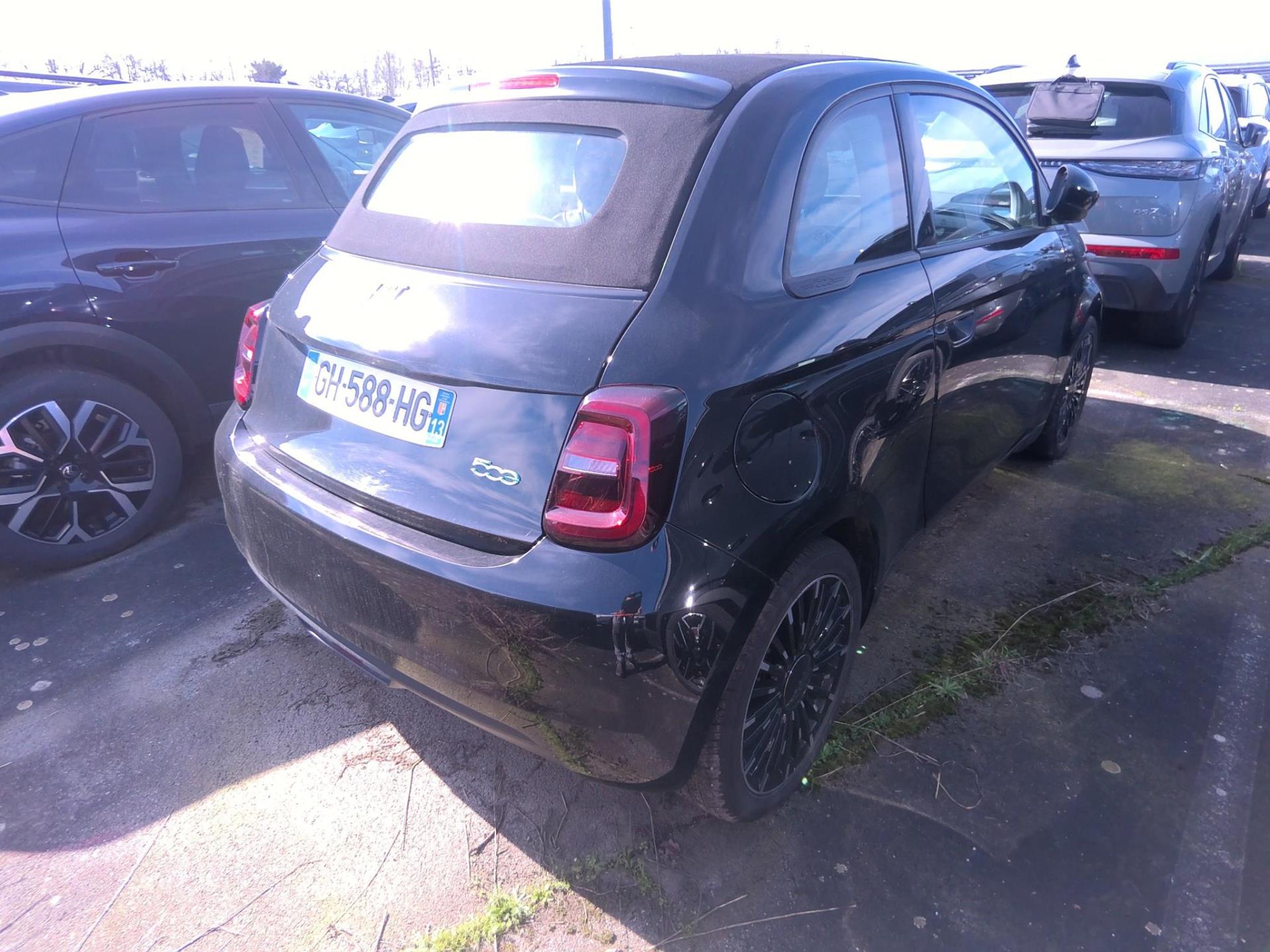 FIAT 500C e 118 ch Icône Plus '2021' 2022