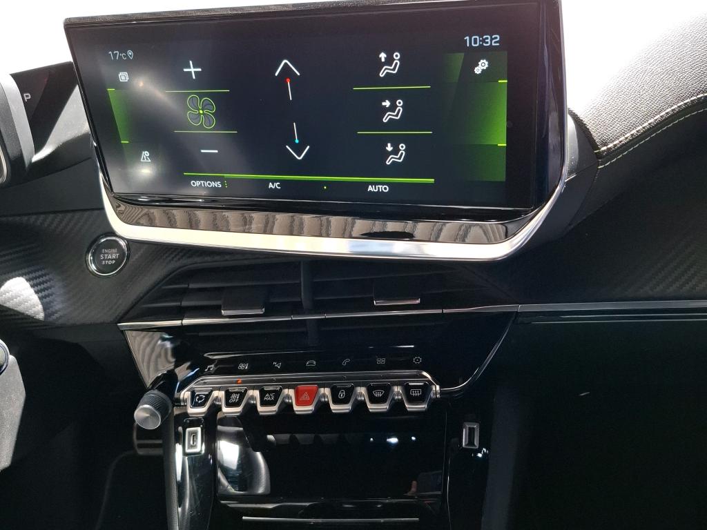 Peugeot 208 PureTech 100 S&S EAT8 GT 2021