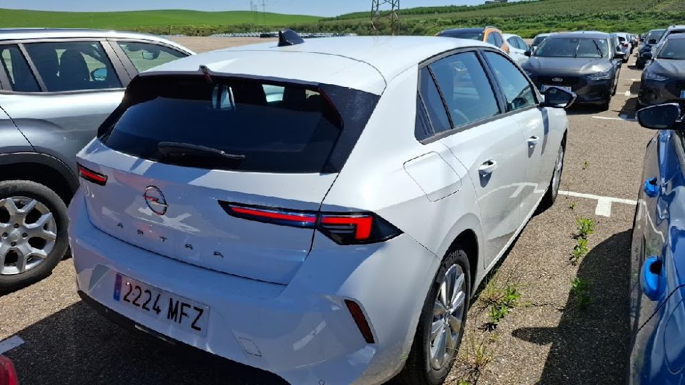 Foto Opel Astra 10