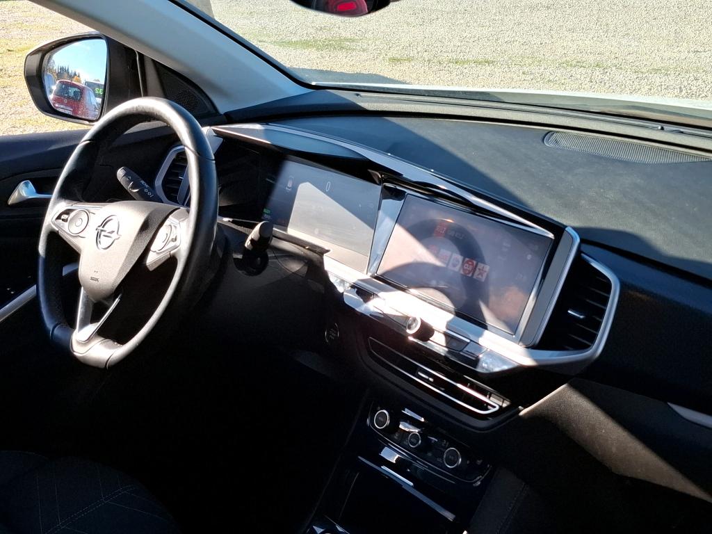 Opel Grandland Hybrid 225 ch BVA8 Ultimate 2022