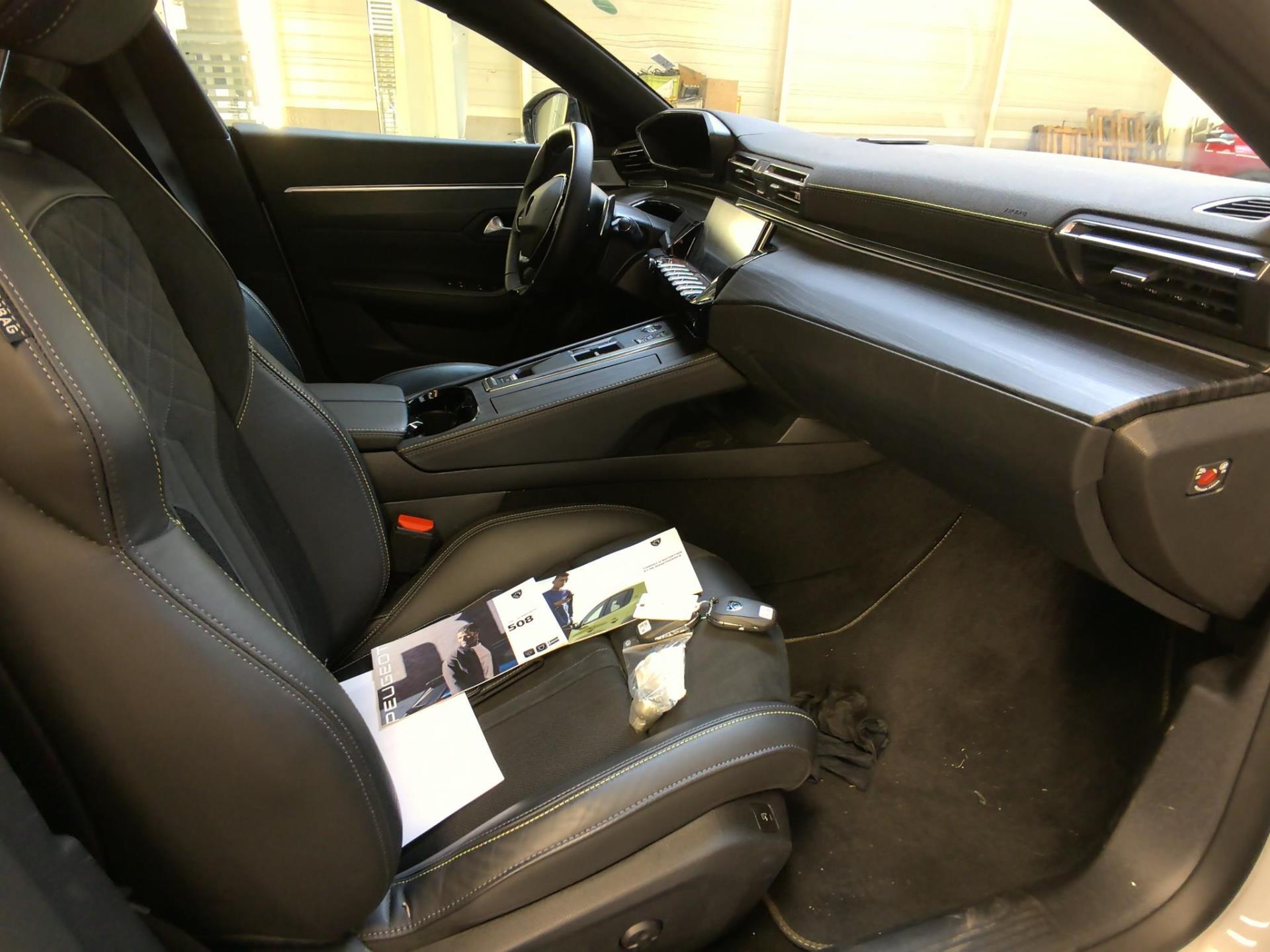 Peugeot 508 SW Hybrid4 360 e-EAT8 Peugeot Sport Engineered 2025