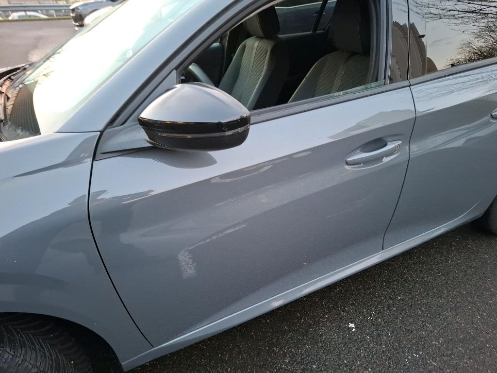 Peugeot 208 Electrique 50 kWh 136ch E-Style 2023